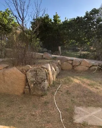 Lucie Paul Rez De Jardin à Méla *